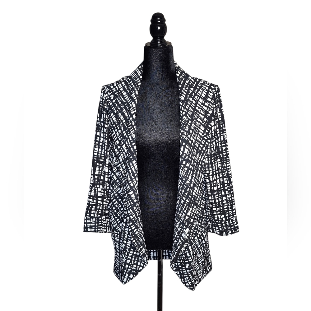 Calvin Klein Women's Black & White Draped Blazer. (M)-See Measurments For  Size.